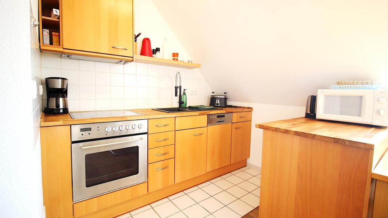 Homie Stay Zell - Apartment Mit Privatparkplatz Zell am Main Eksteriør billede