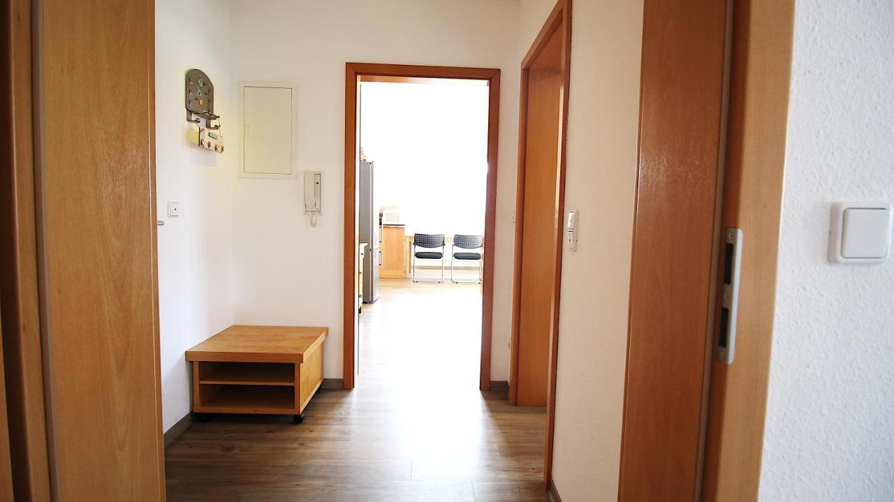 Homie Stay Zell - Apartment Mit Privatparkplatz Zell am Main Eksteriør billede